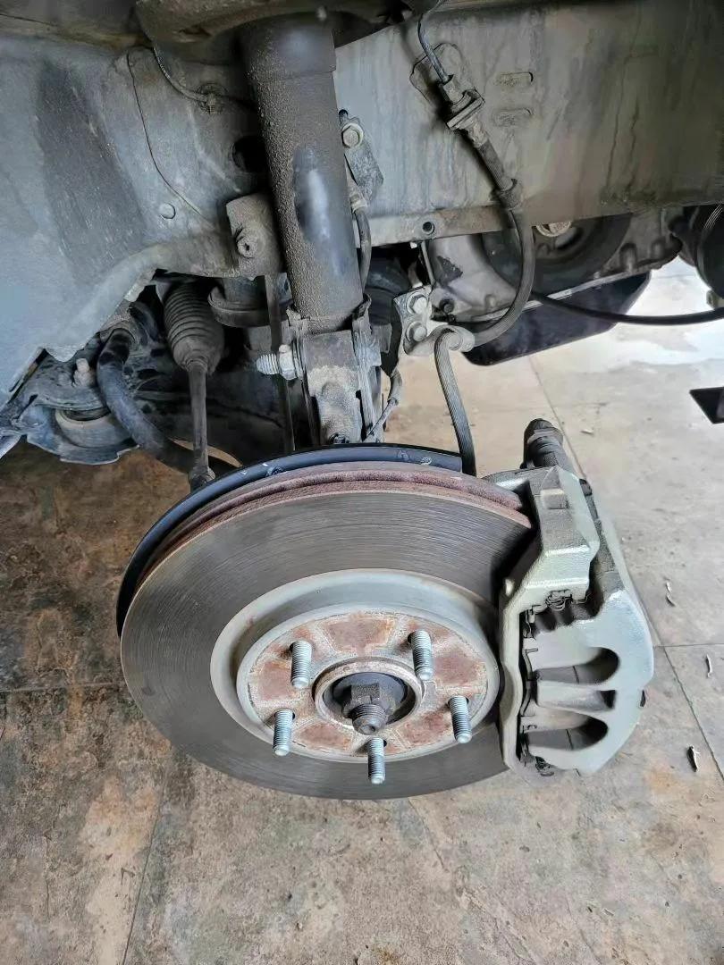 道奇酷威水淹修复,道奇酷威水温100风扇不转