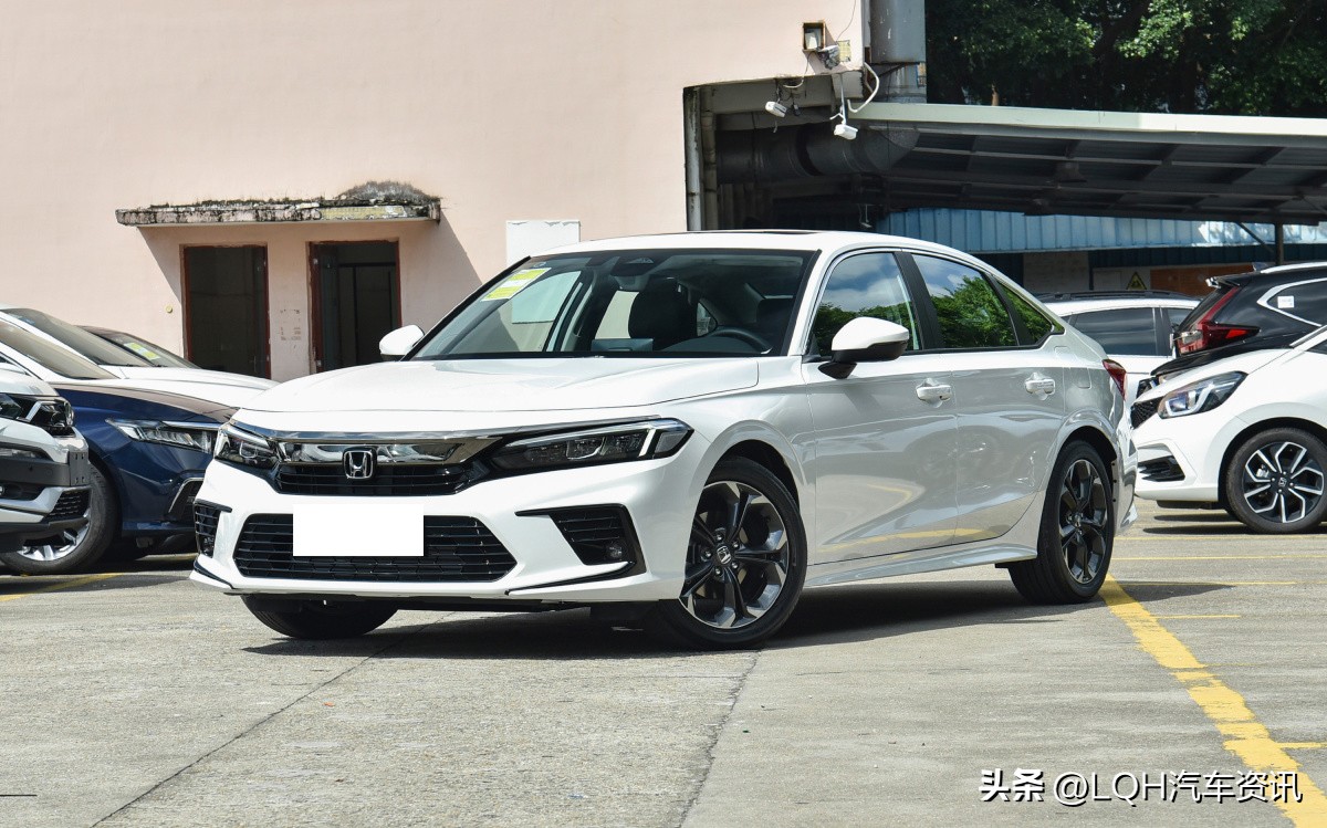 月薪6000左右买雅阁可以吗,二手雅阁与新款思域怎么选择