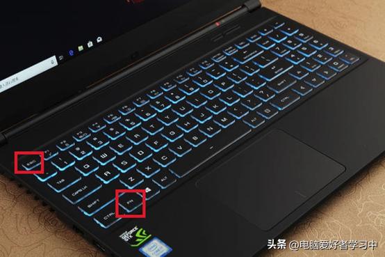 战神笔记本的娱乐模式和性能模式,小米笔记本性能模式怎么切换