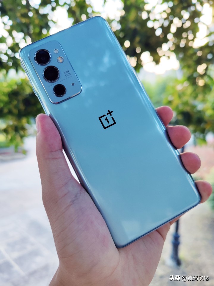 一加9rt现在到底该不该入手,一加9rt旗舰发布