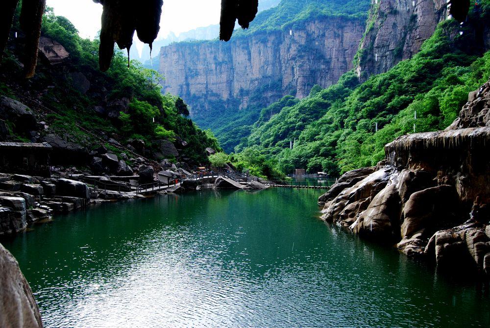 河南七里沟和八里沟哪个好玩,八里沟在河南什么地方