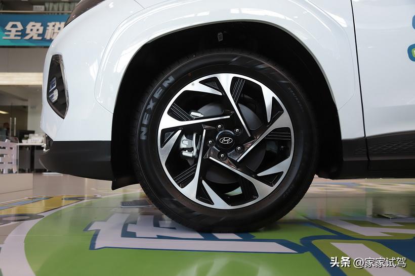 北京现代库斯途2.0t试驾,北京现代库斯途空间体验