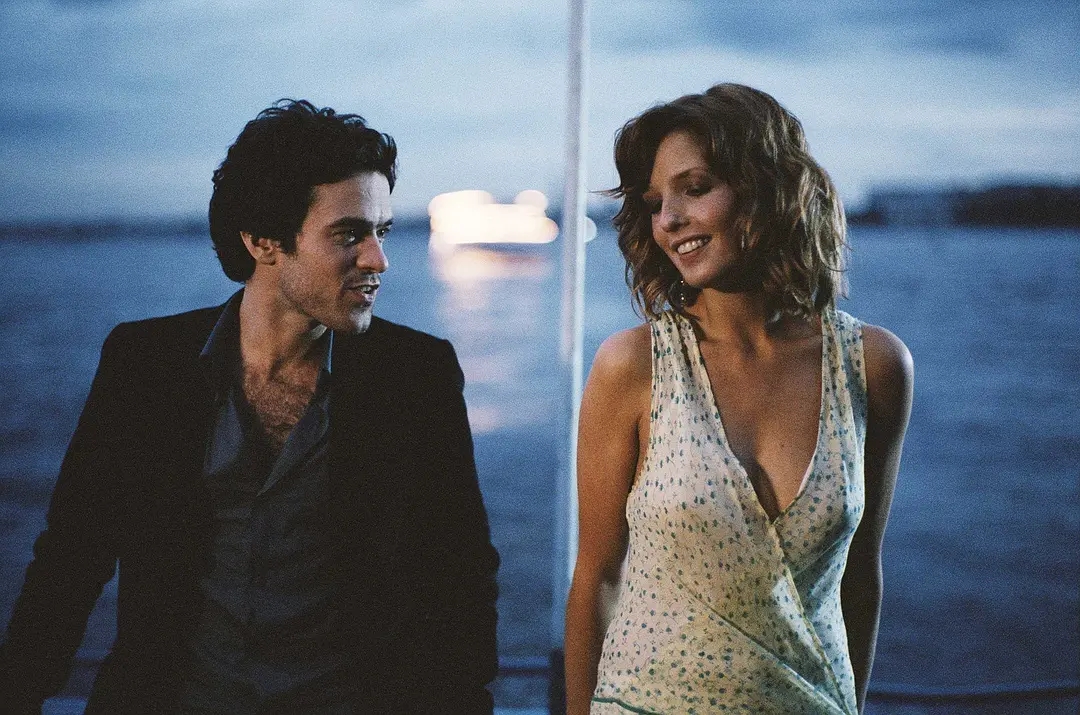 黄石第1季凯利蕾莉角色,电视剧黄石贝斯的扮演者凯利蕾莉