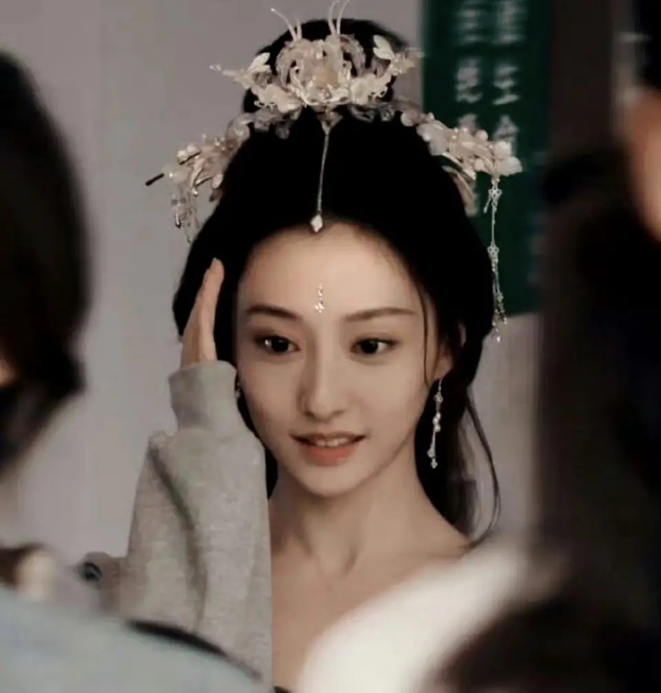 侯明昊角斗场出圈名场面,侯明昊在护心这部剧里叫啥