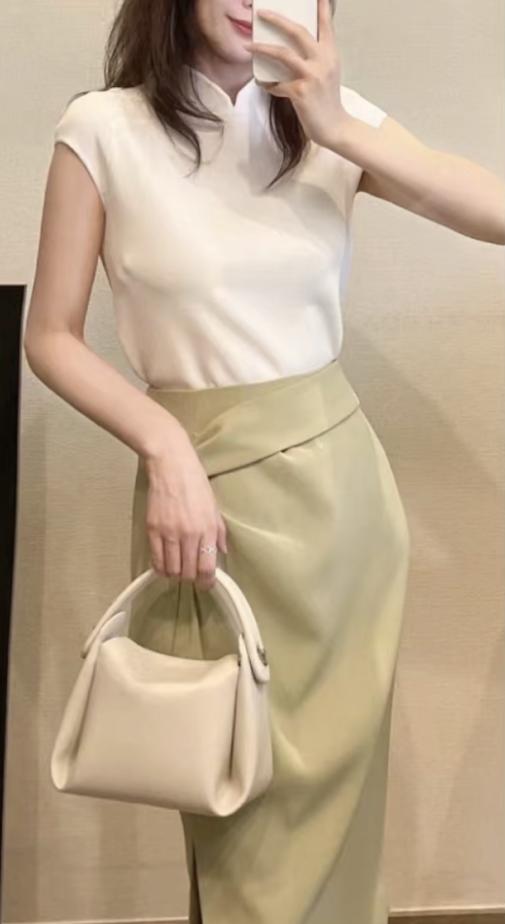 欧阳娜娜、杨超越争着蹭热度的新顶流，原来长这样