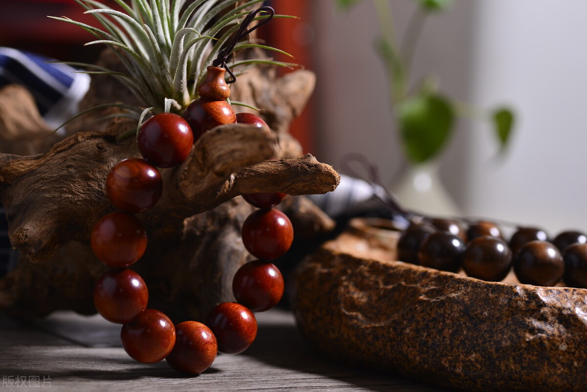 小学生目前都在盘什么串,连小学生们都实行开始盘手串了吗