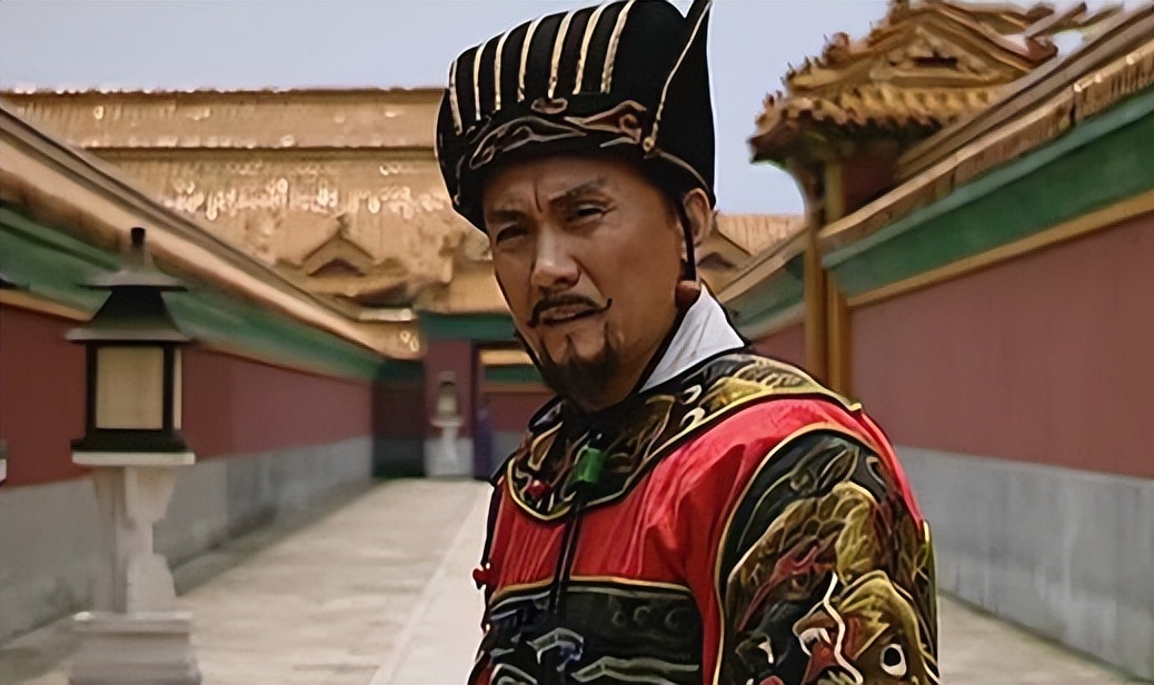 上海富人招丫鬟14万,上海月薪10万招佣人