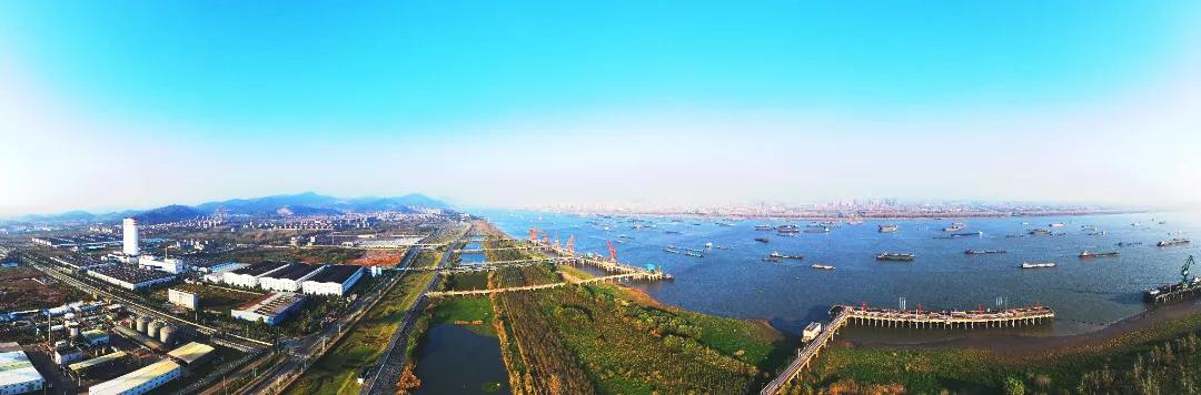 大江奔流长江经济带,大江奔涌绘宏图