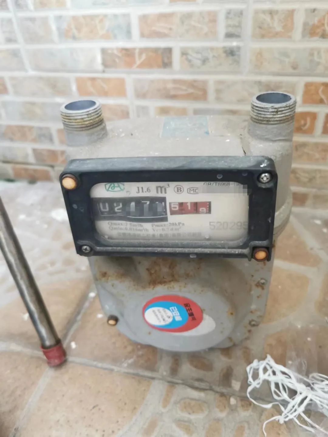 燃气换表自己要出钱吗,燃气换表用拆橱柜吗