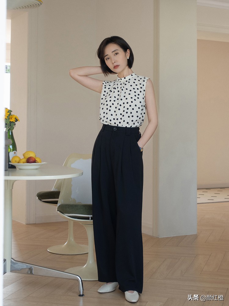 条纹针织衫街拍搭配,条纹针织衫怎么穿搭