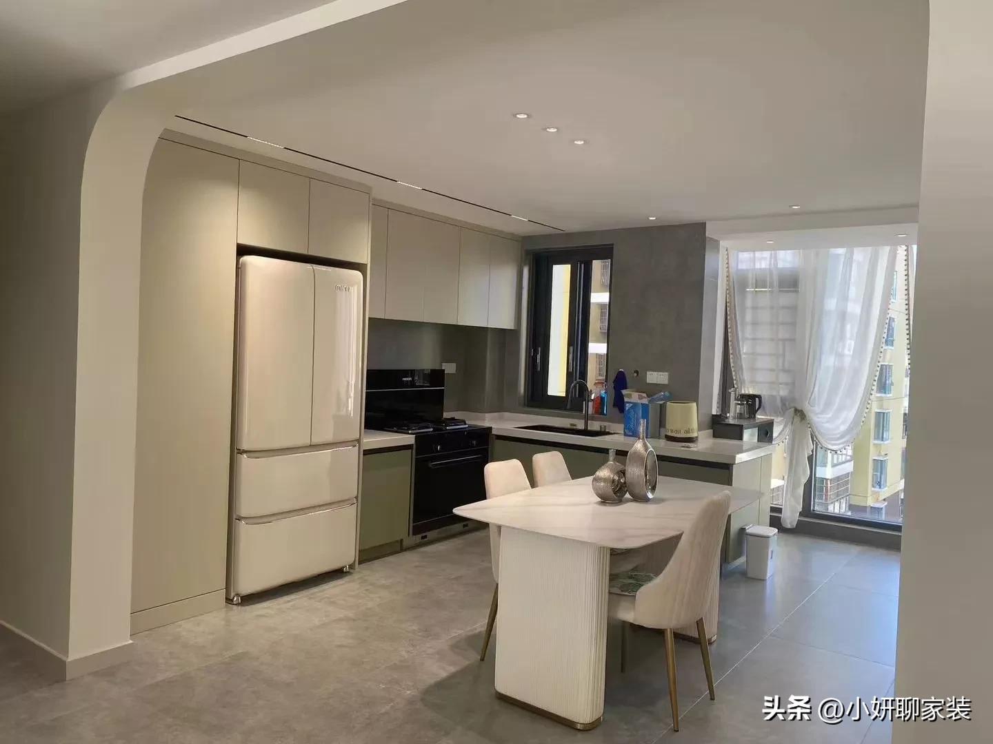 女子1万元装修130平毛坯房,女子一楼装修花120万