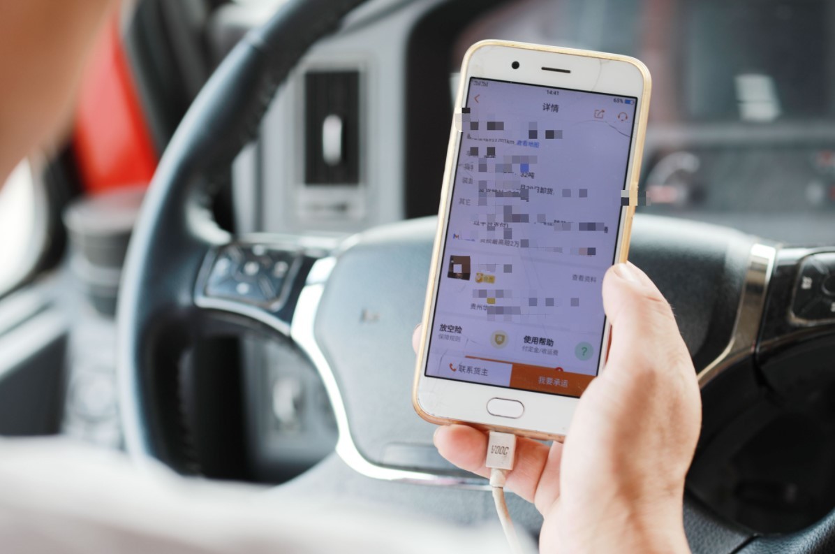 货车司机吐槽平台套路,新手货车司机如何快速寻找货源