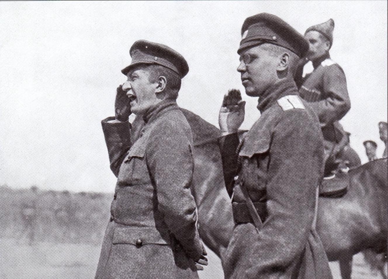 捷克曾有多辉煌？敢叫板希特勒，一枪没放惨遭瓦解