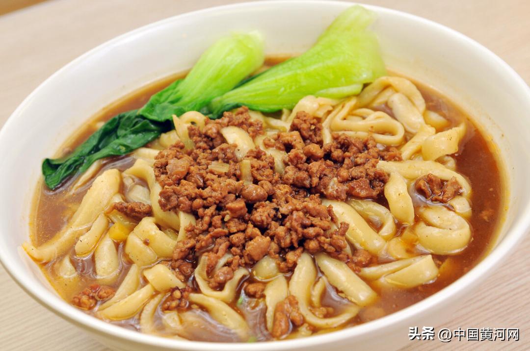 董宇辉带你领略大美山西,董宇辉被山西的醋硬控30秒