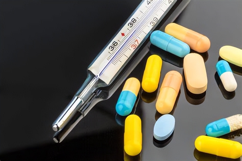 要不要体温一高就吃退烧药,退烧要体温到多少