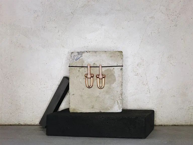 blackpink每个都是被时尚品牌宠着的,blackpink各个成员所代言的品牌