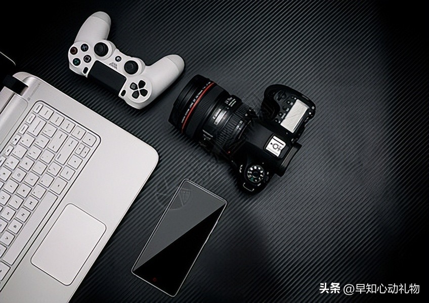 送关系好的女生朋友什么生日礼物,女生的朋友过生日问你送什么礼物