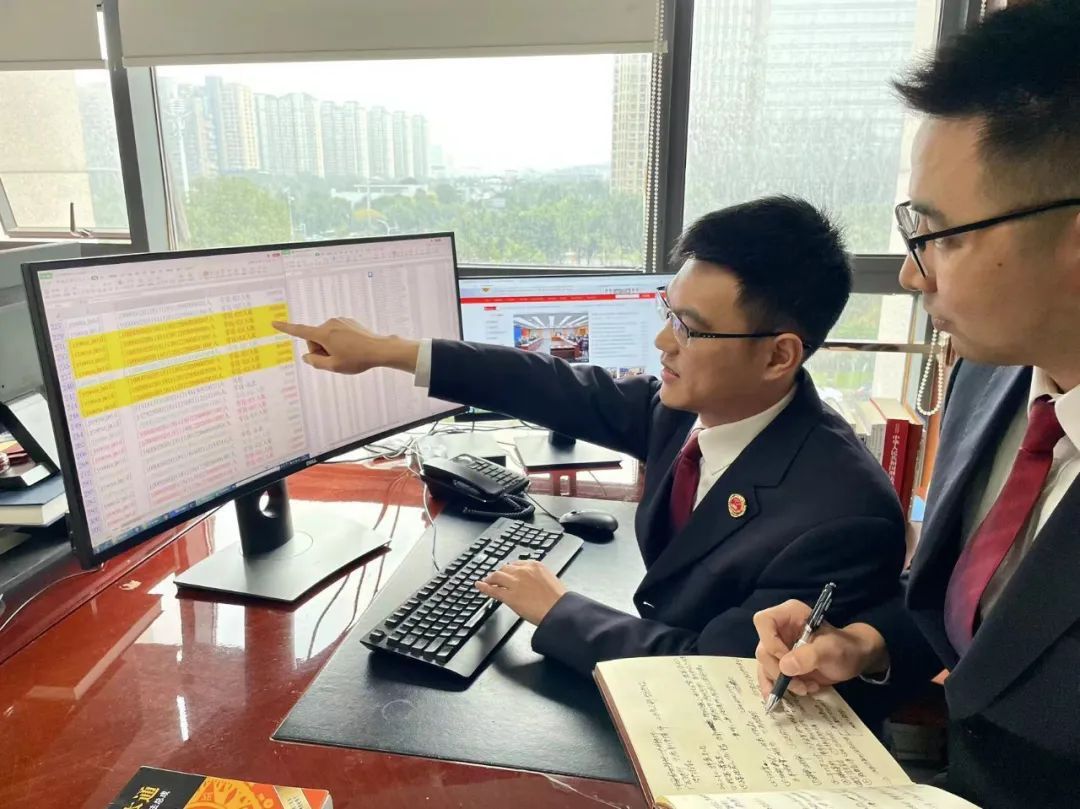 谁是老板电影粤语,长沙廖老板