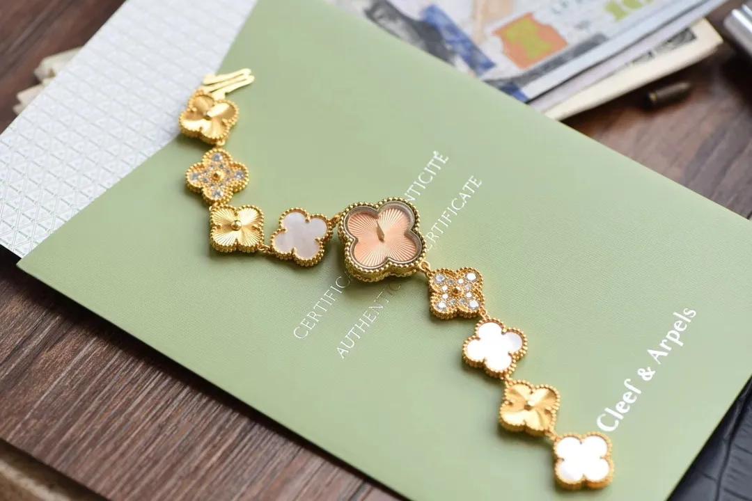 适合女性戴的手表轻奢品牌经典款,比较适合女生的十大名牌手表