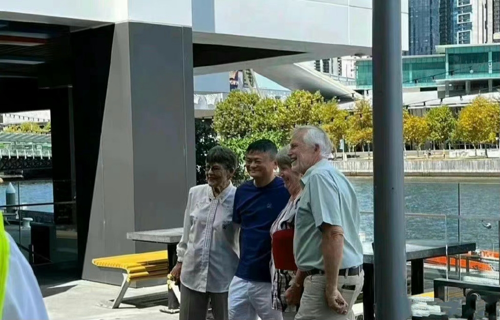 马云到墨尔本见老友,马云到访澳大利亚纽卡斯尔大学