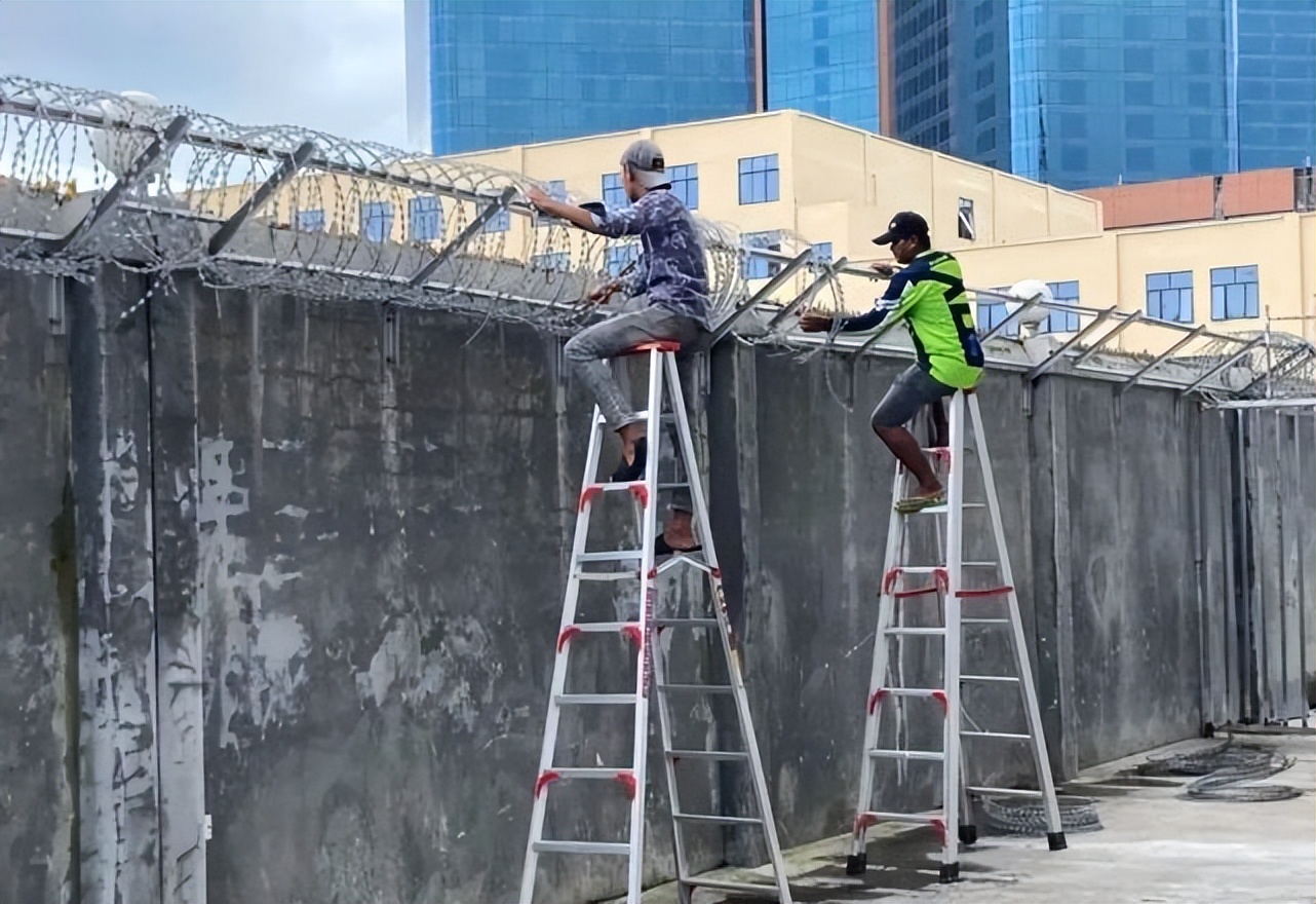 柬埔寨4天捣毁63个赌博窝点，有中国人趁机逃脱：曾被称“行走的美金”，24岁女孩遭4次倒卖