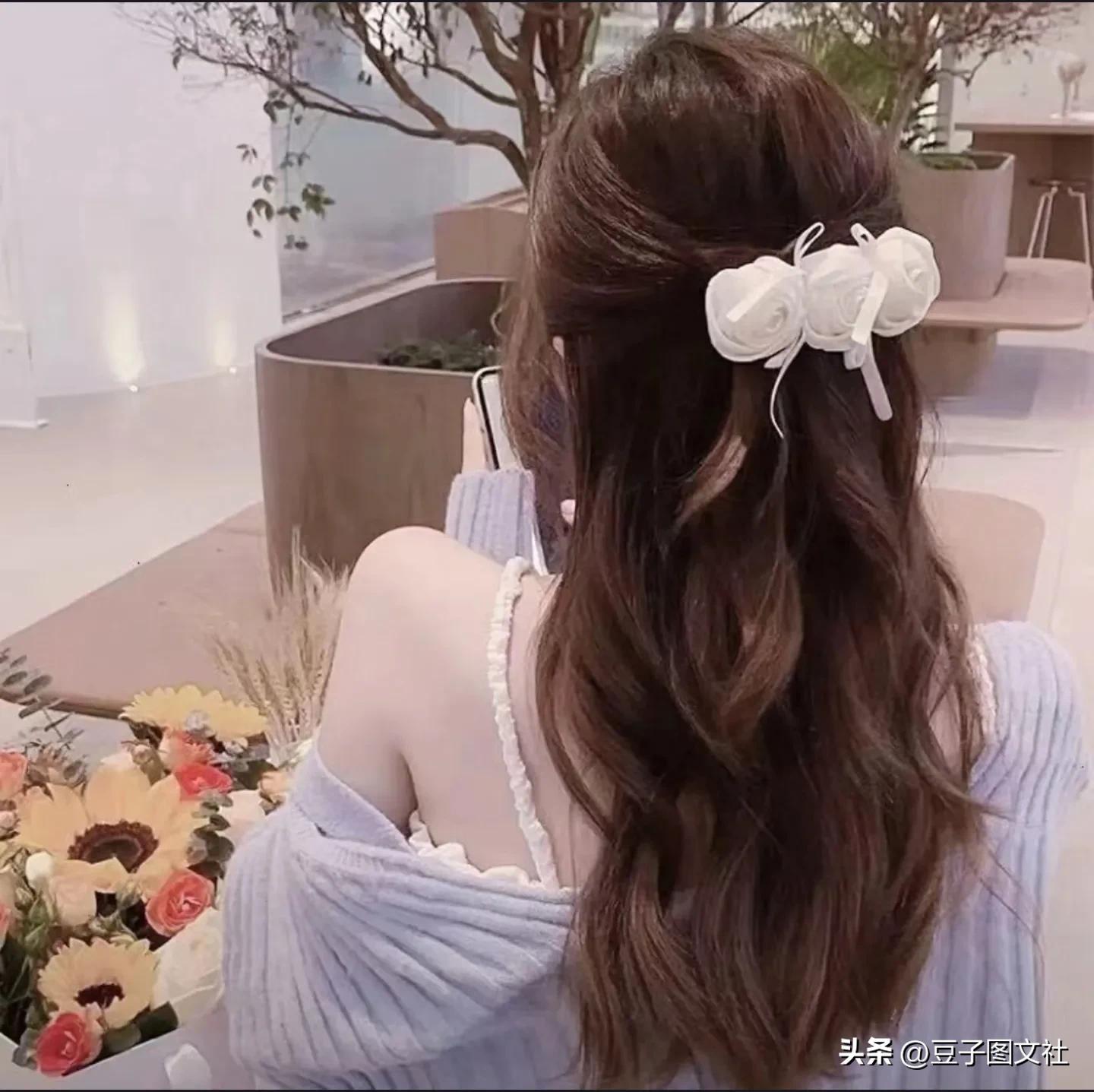 真人头像女不化妆,好看的头像女生真人不露脸自取