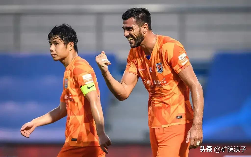 泰山进攻型打法,泰山队阵容打法