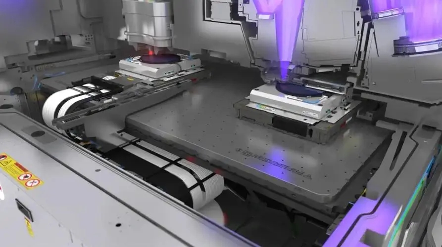 就在刚刚！突然改变对台政策，美国为何此时反打“台湾牌”？