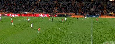 大巴黎丢第三球,大巴黎单场狂进八球