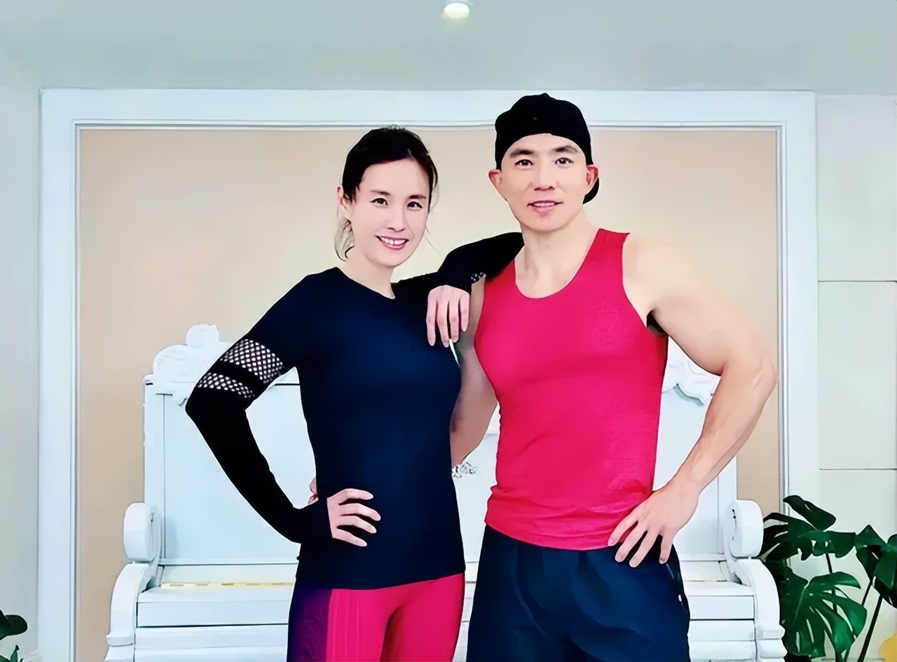 王心凌翻红热度,王心凌刘畊宏背后的哲学思考