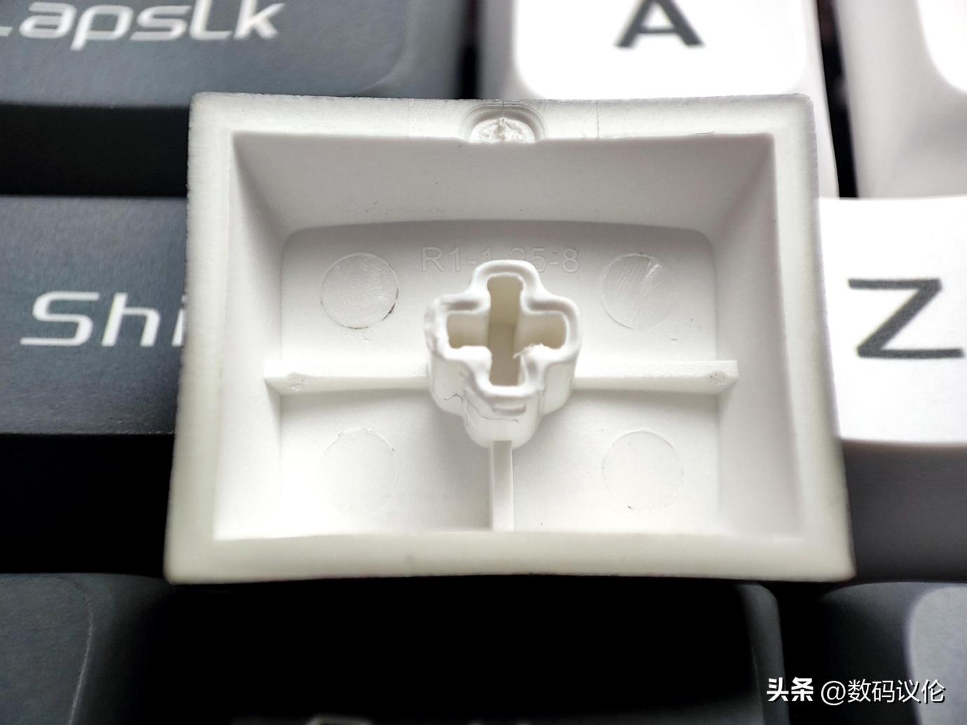 讯飞AI办公机械键盘T8,科大讯飞ai机械键盘t8星火版