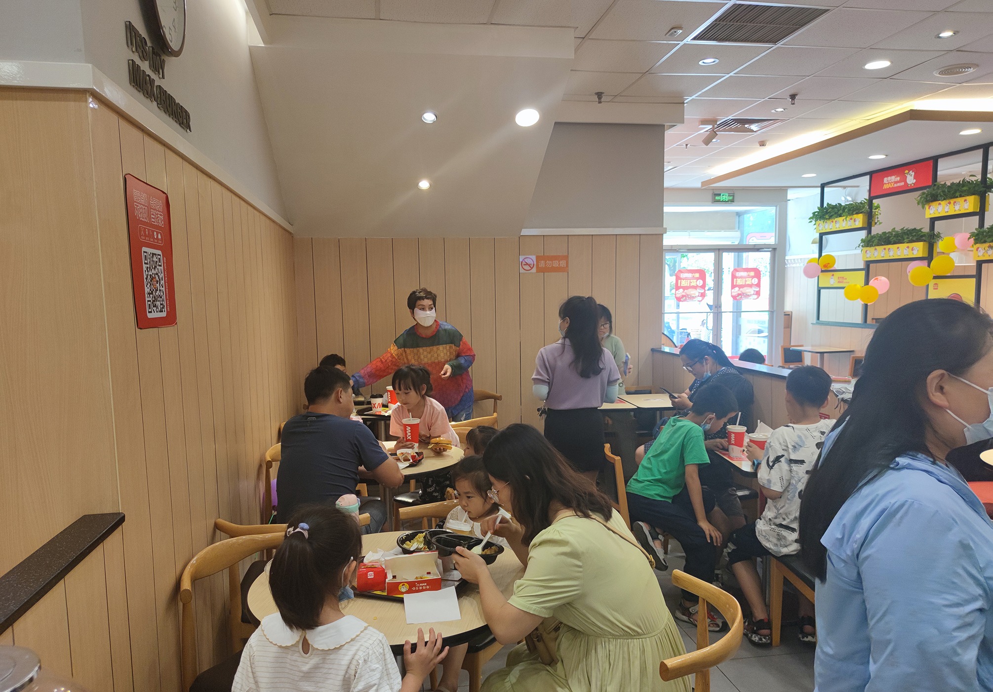 加入麦克思，快速抢占西式快餐市场