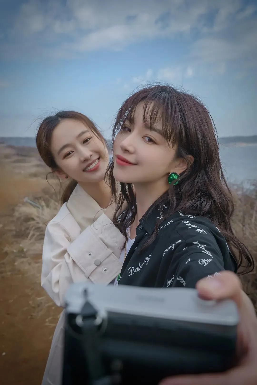 阚清子倪虹洁突如其来的假期,阚清子倪虹洁发布会