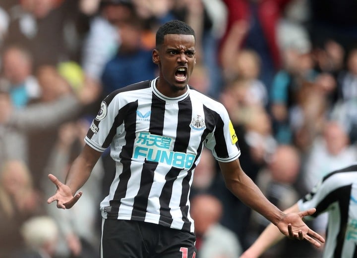 英媒评十大亚洲球星,英媒评价世界十大门将