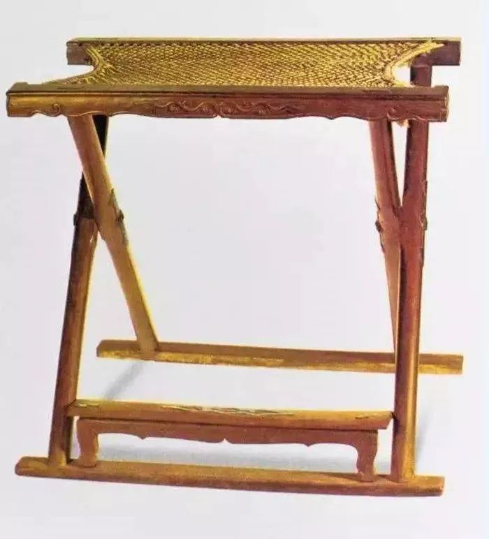 你家坐的沙发，可能就是这个“宇宙最强”家具小镇生产的