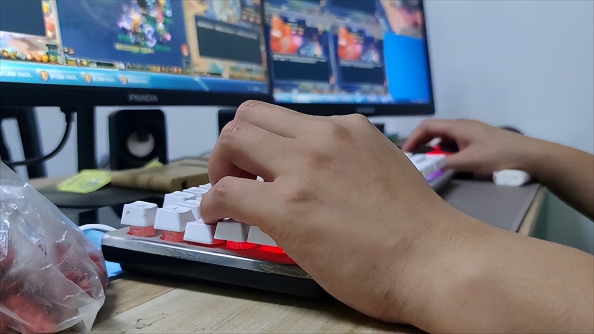 游戏代练是灰色产业吗,游戏代练赚不赚