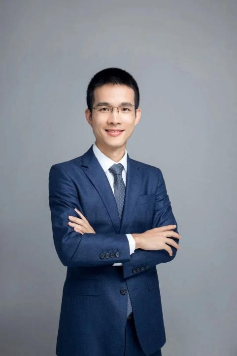 易图通陆洪彬简历,易图通陆洪彬年龄