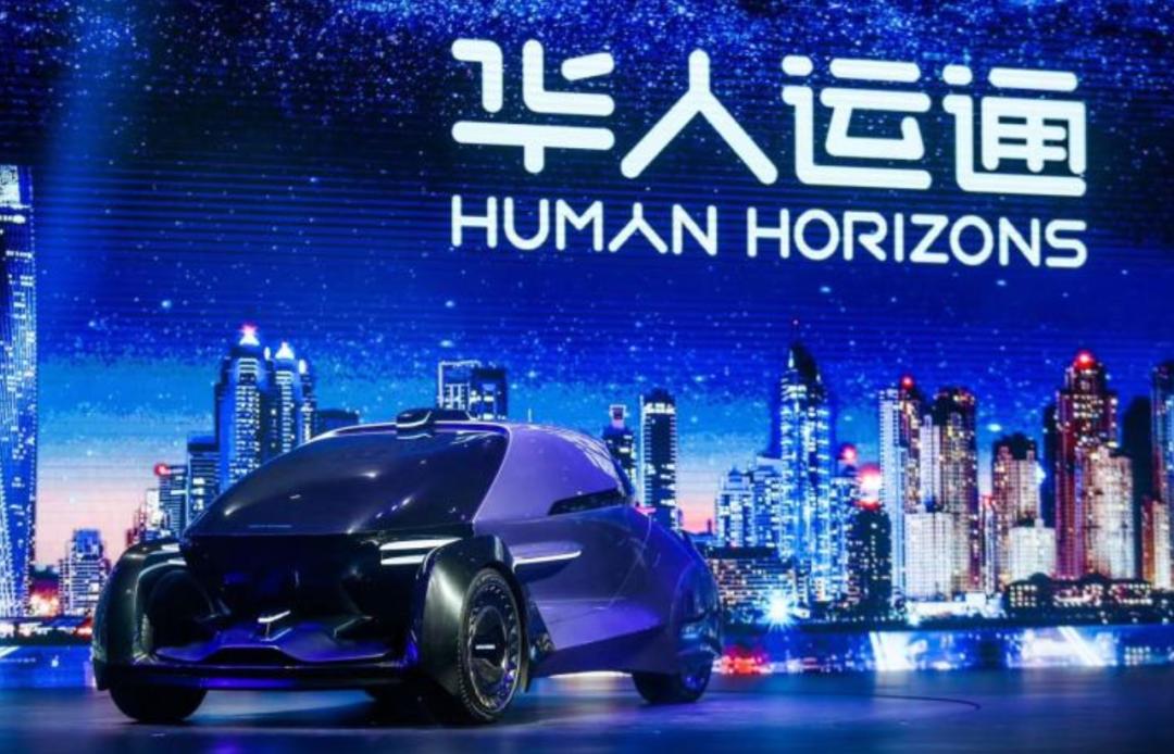 奔驰GLS100万起售是智商税？买新陆巡4年后提车，网友“等不起”