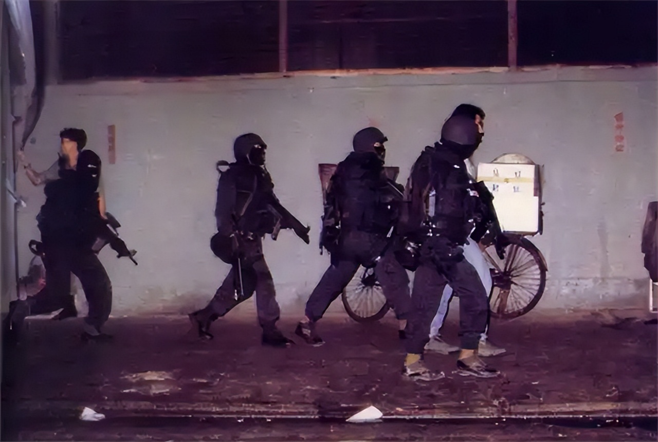 300万在香港能买到多少平方的房子,300万在香港能买到多大的房子