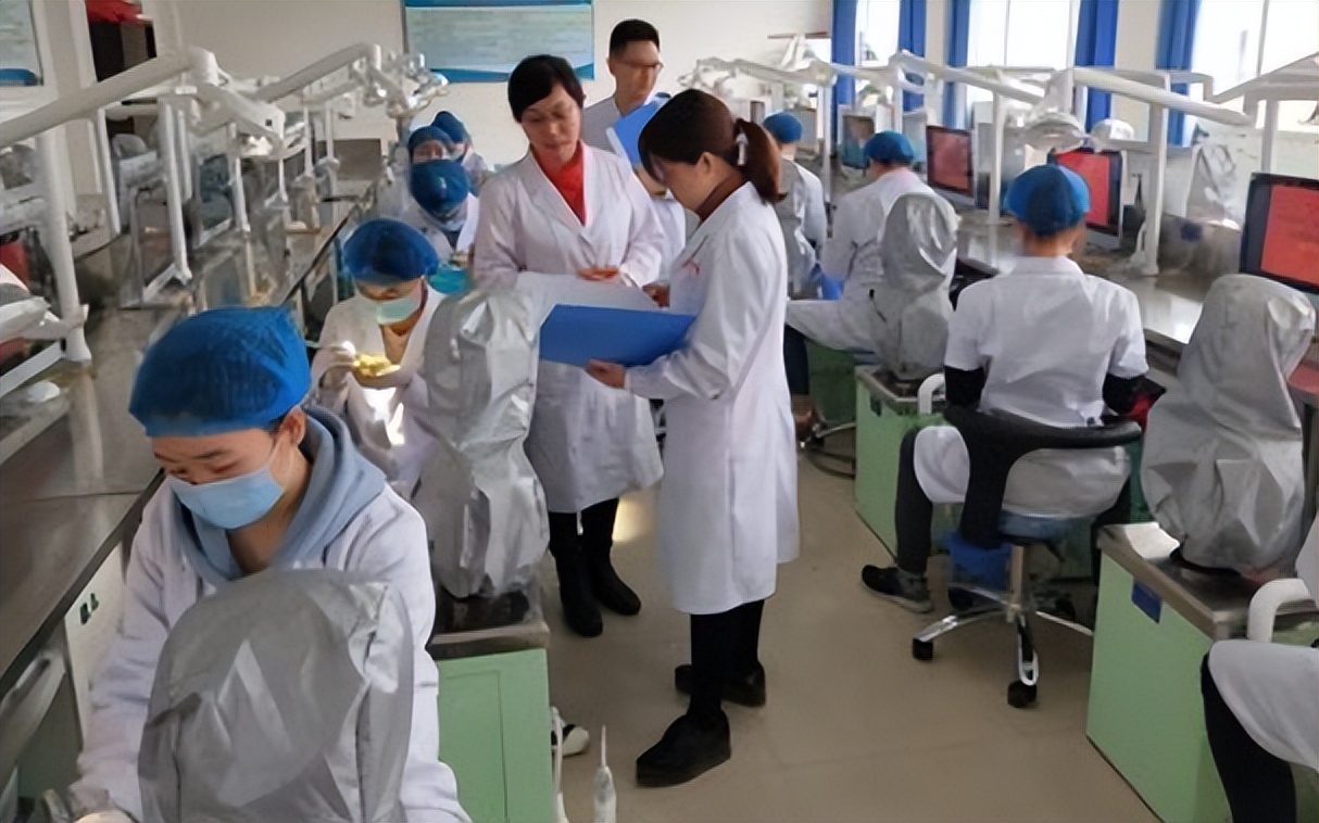 医学类最热门的十大高考专业,2023高考专项临床专业哪些学校好