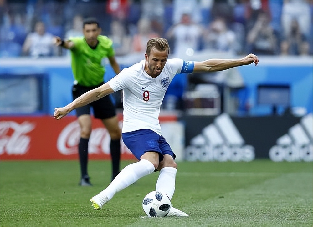 英格兰球员凯恩几号,英格兰前锋凯恩简介