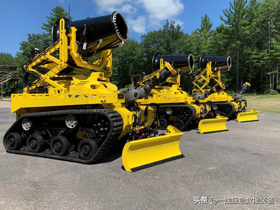 履带式消防机器人的历史,消防机器人履带式