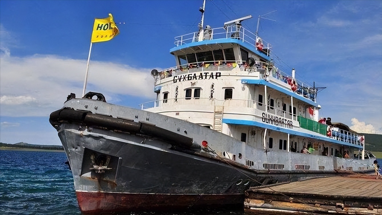 当今世界最安全的两个国家，一个谁也打不赢，一个谁也打不赢