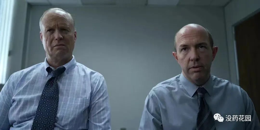 18岁美国少女谎报遭遇强奸被起诉，两年后破获连环强奸案与她有关