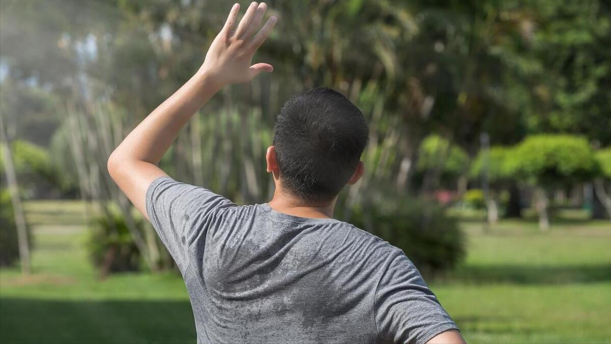 阴毛有什么用？由黑变白说明了性功能减退？男女都需了解