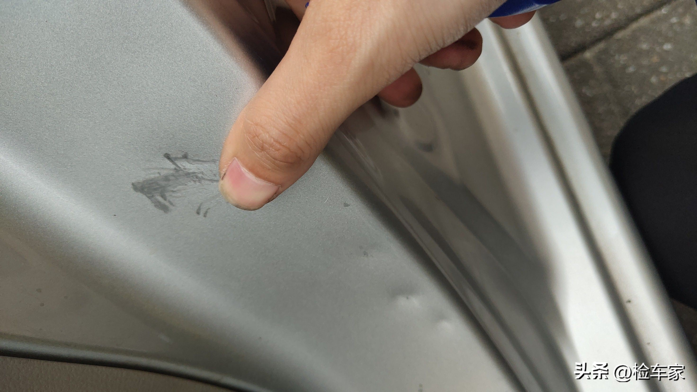 8年只开了不到2万公里的车能买不,8年才2万公里的车需要换轮胎吗