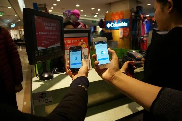 盗用他人支付宝花呗消费怎么判,盗用他人花呗如何认定