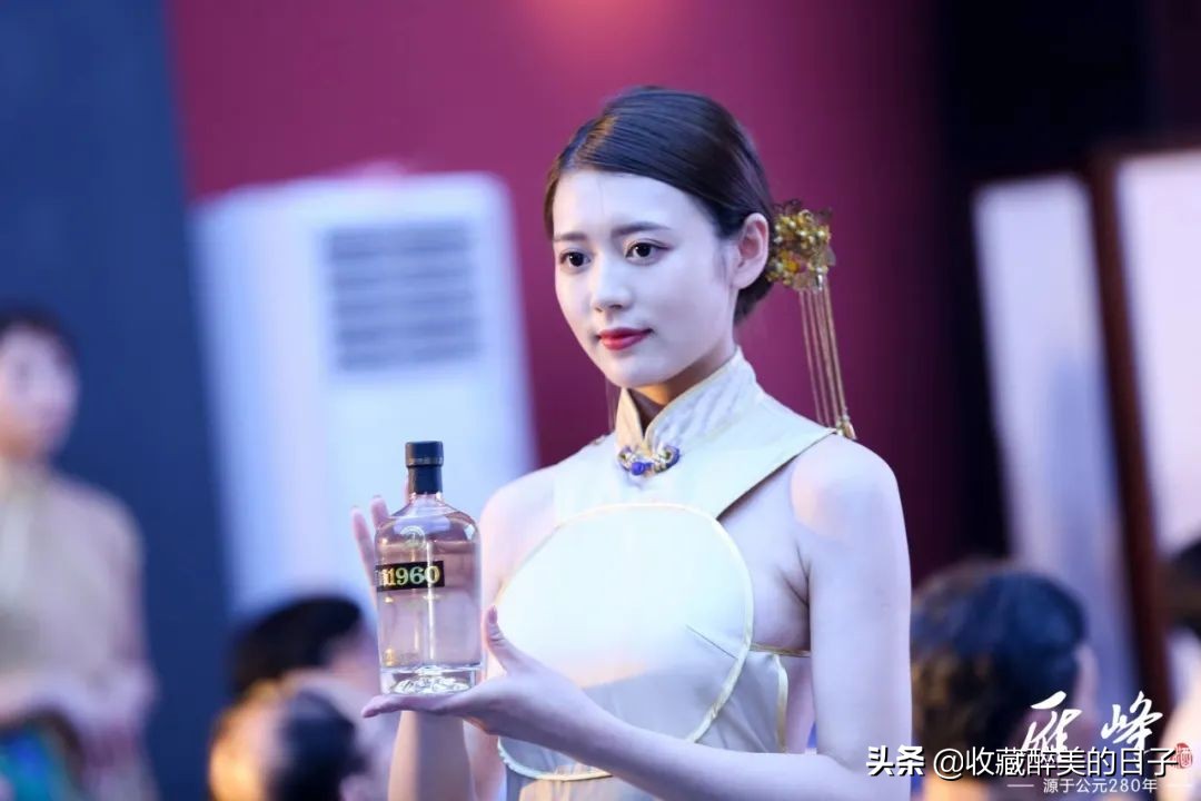 醉美雁峰|穿越时空去品鉴！廻雁峰1960是一杯什么滋味的美酒？