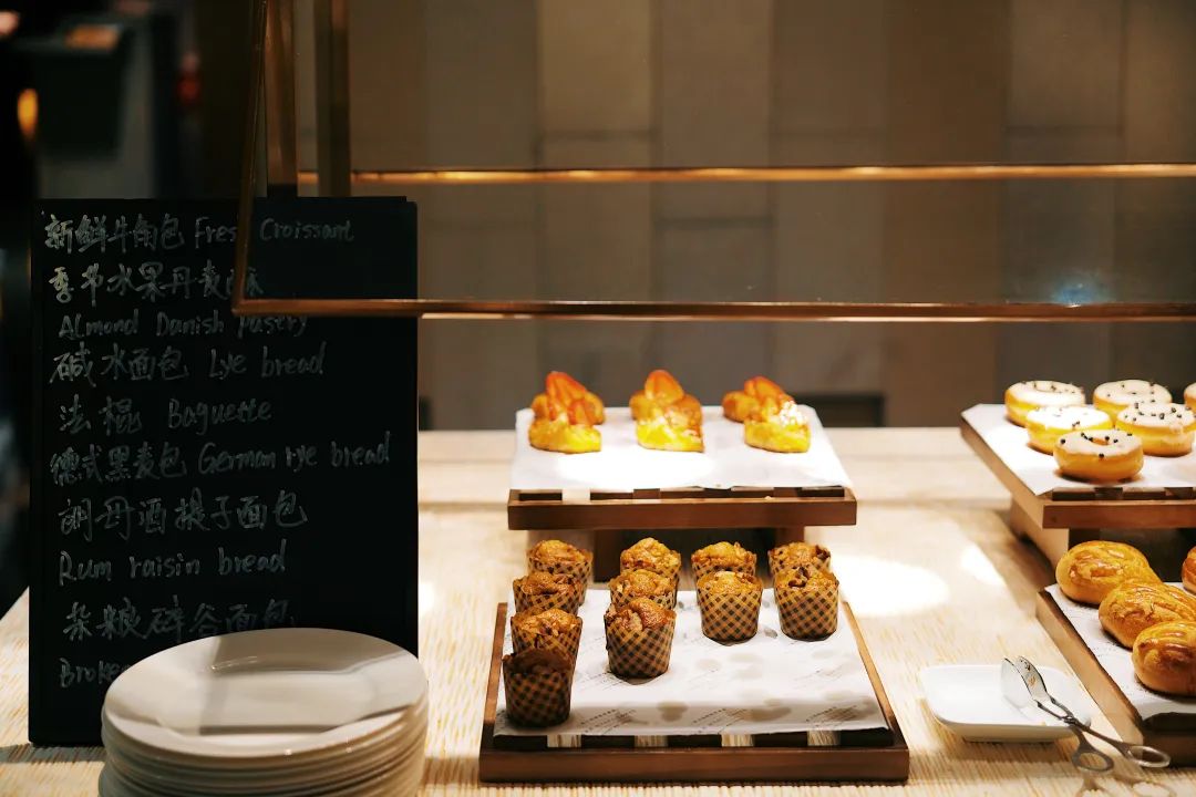 三亚打卡必住酒店之一,三亚十大必住酒店推荐排名最新