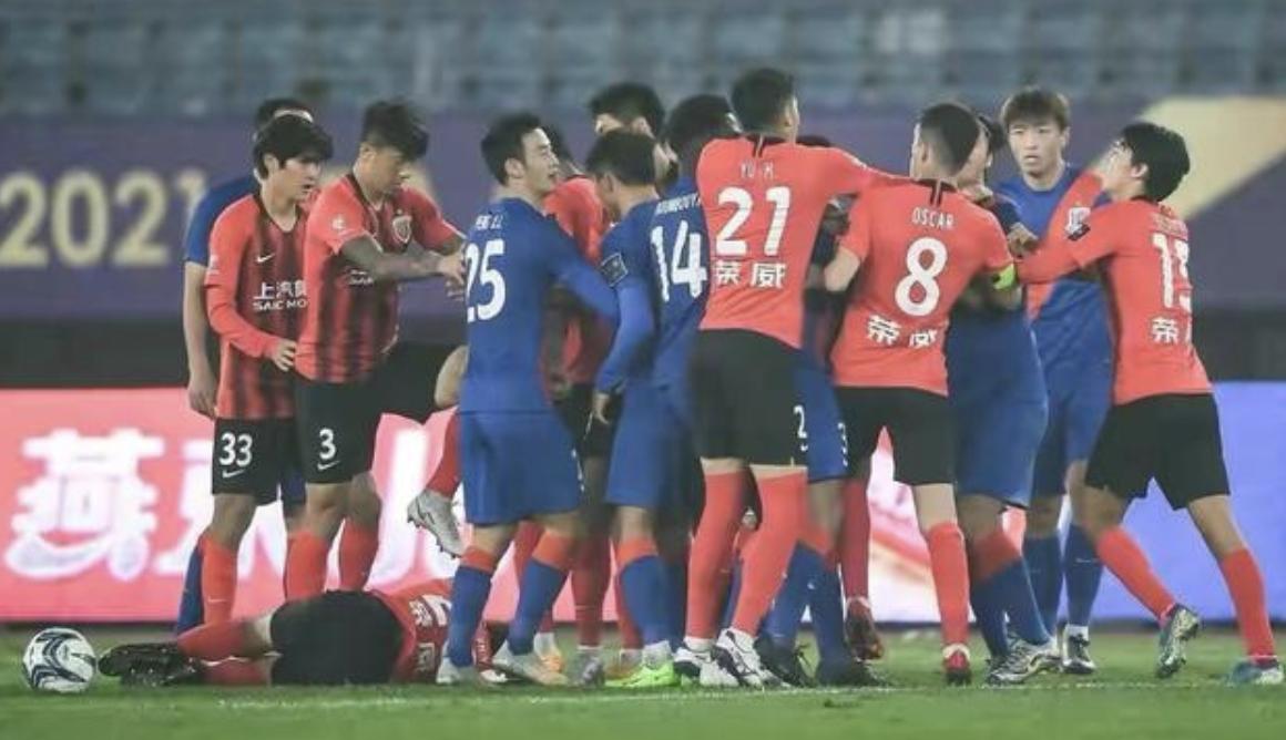 中国足协最新足球规则,足协宣布重罚名单